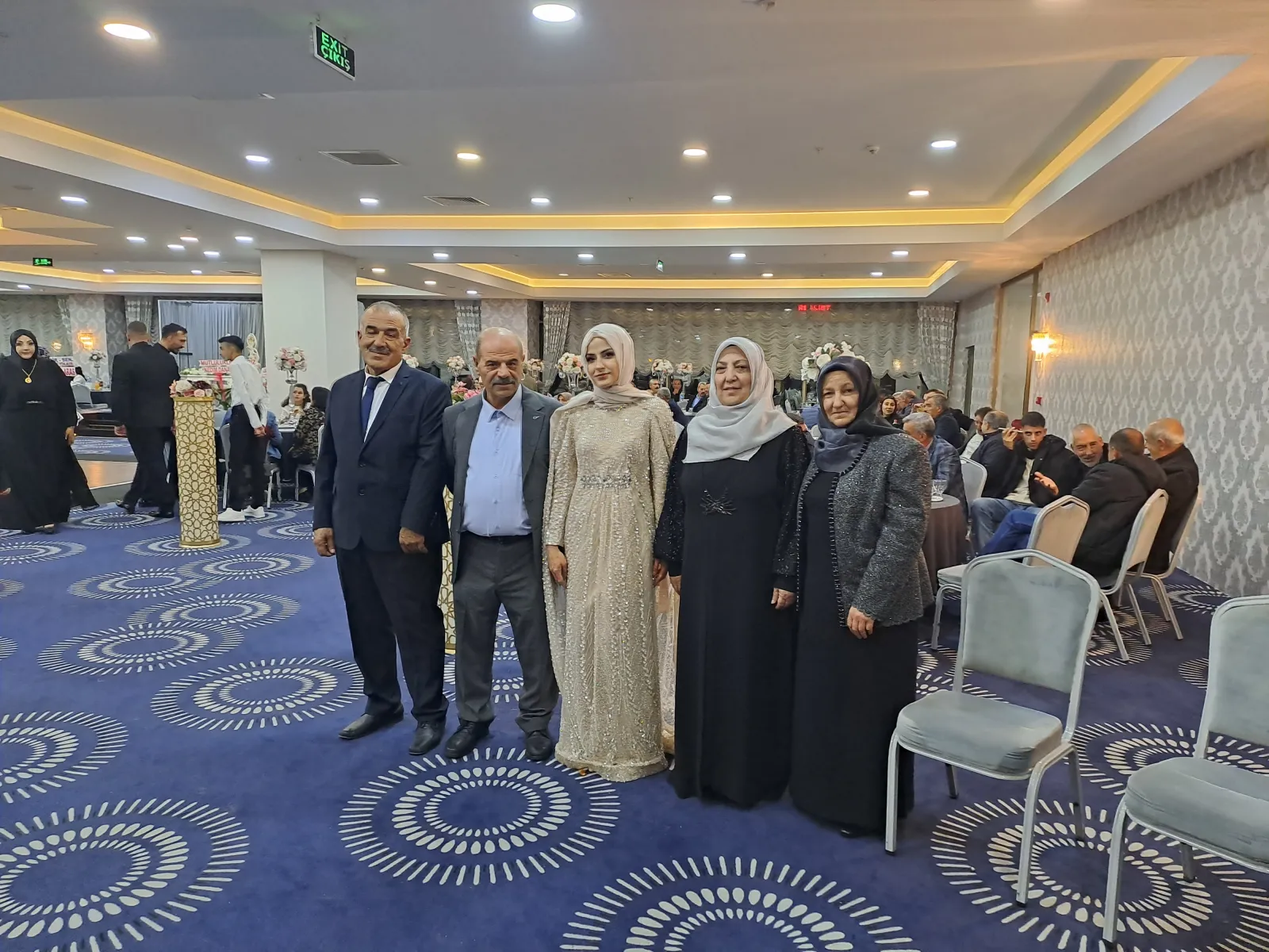 Manşet: BİLGE AİLESİNİN MUTLU GÜNÜ