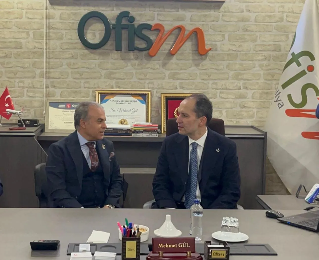 Manşet: HEMŞEHRİMİZ MEHMET GÜL 3’ÜNCÜ KEZ YENİDEN REFAH PARTİSİ MKYK’DA