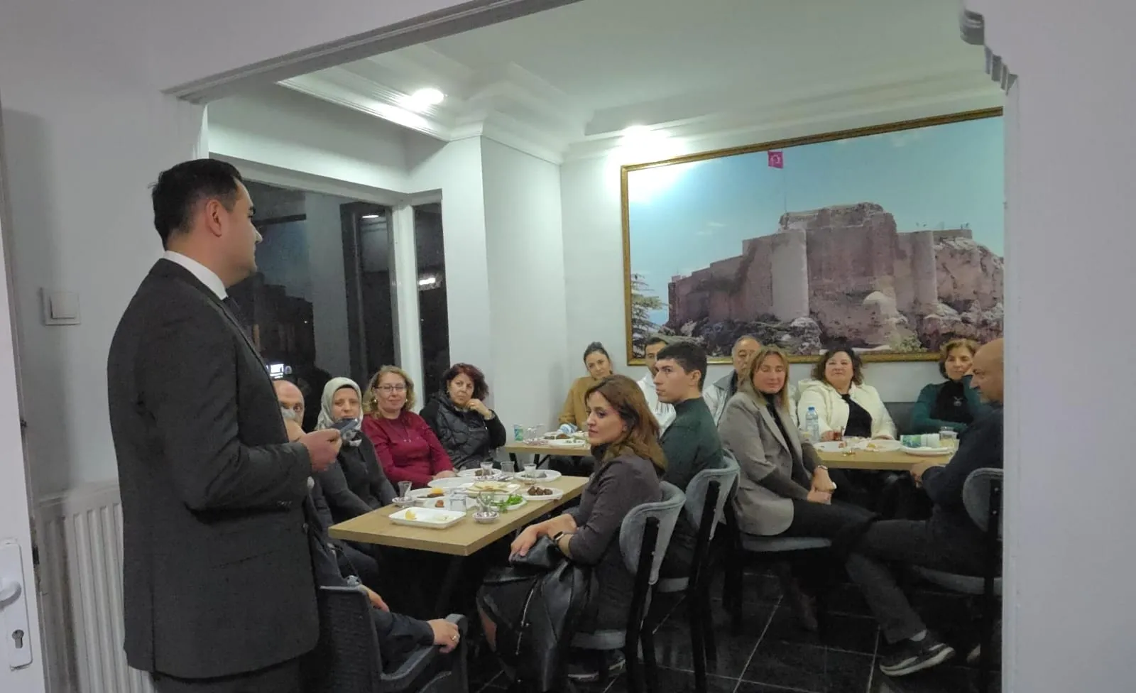 Trend Haber: ESKİŞEHİR ELAZIĞLILAR DERNEĞİ ELAZIĞ'DA