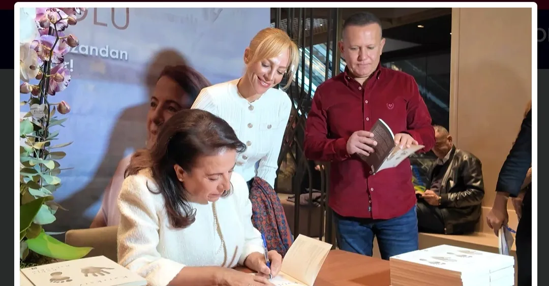 ELAZIĞLI  BAŞARILI BÜROKRATIN İMZA GÜNÜ