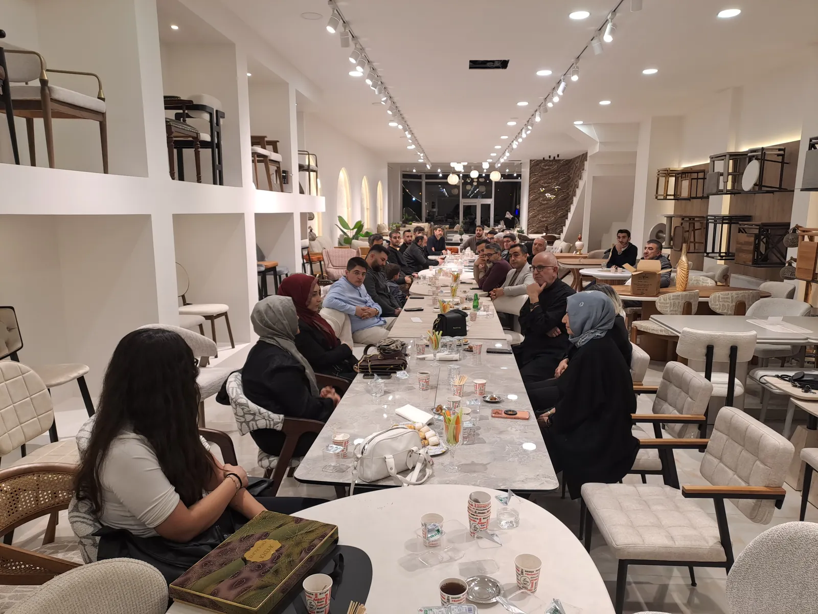 Manşet: BIr dost ve gönül adamı Tayfur Özkaynak Elazığ da