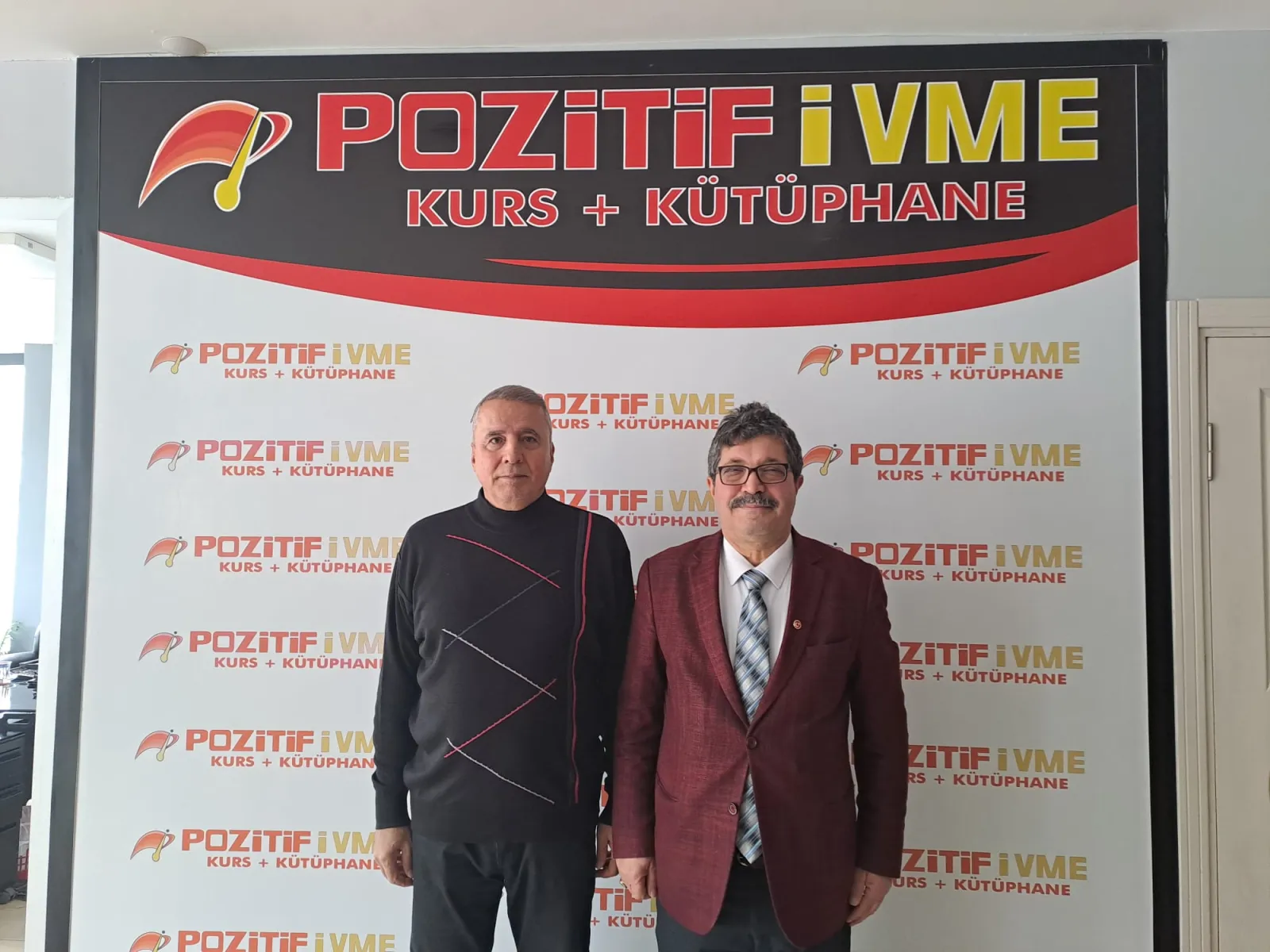 Manşet: GAZETEMİZ DEN KURSDER BAŞKANINA ZİYARET