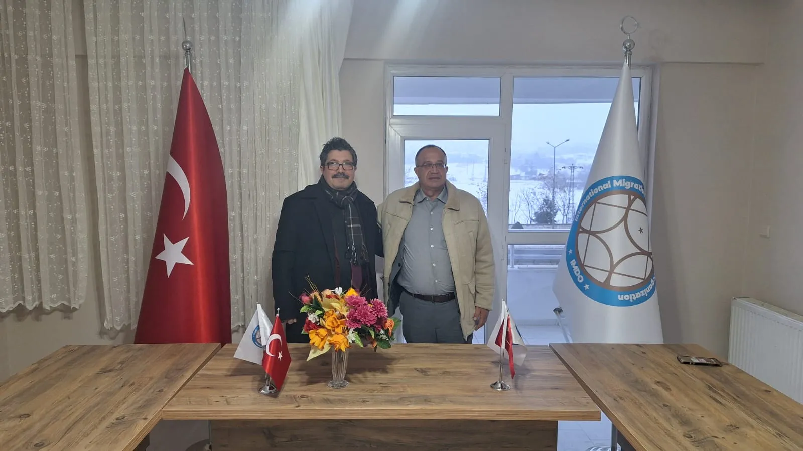 Manşet: İMDO YENİ OFİSİNDE ÇALIŞMAYA BAŞLADI