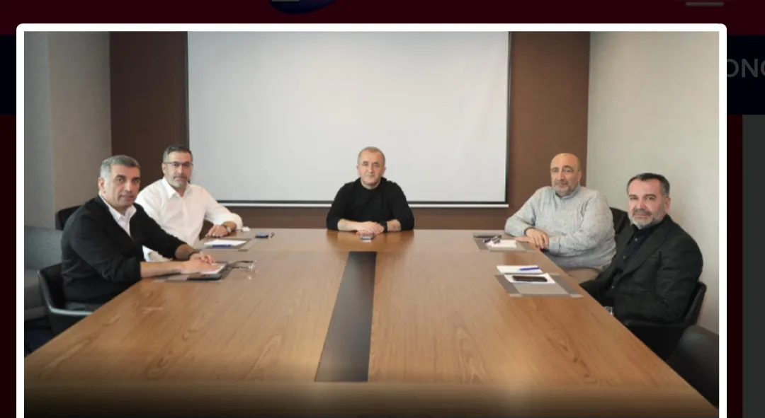 Manşet: ŞEHİR KALKINMASI İCİN BİR ARAYA GELÐİLER