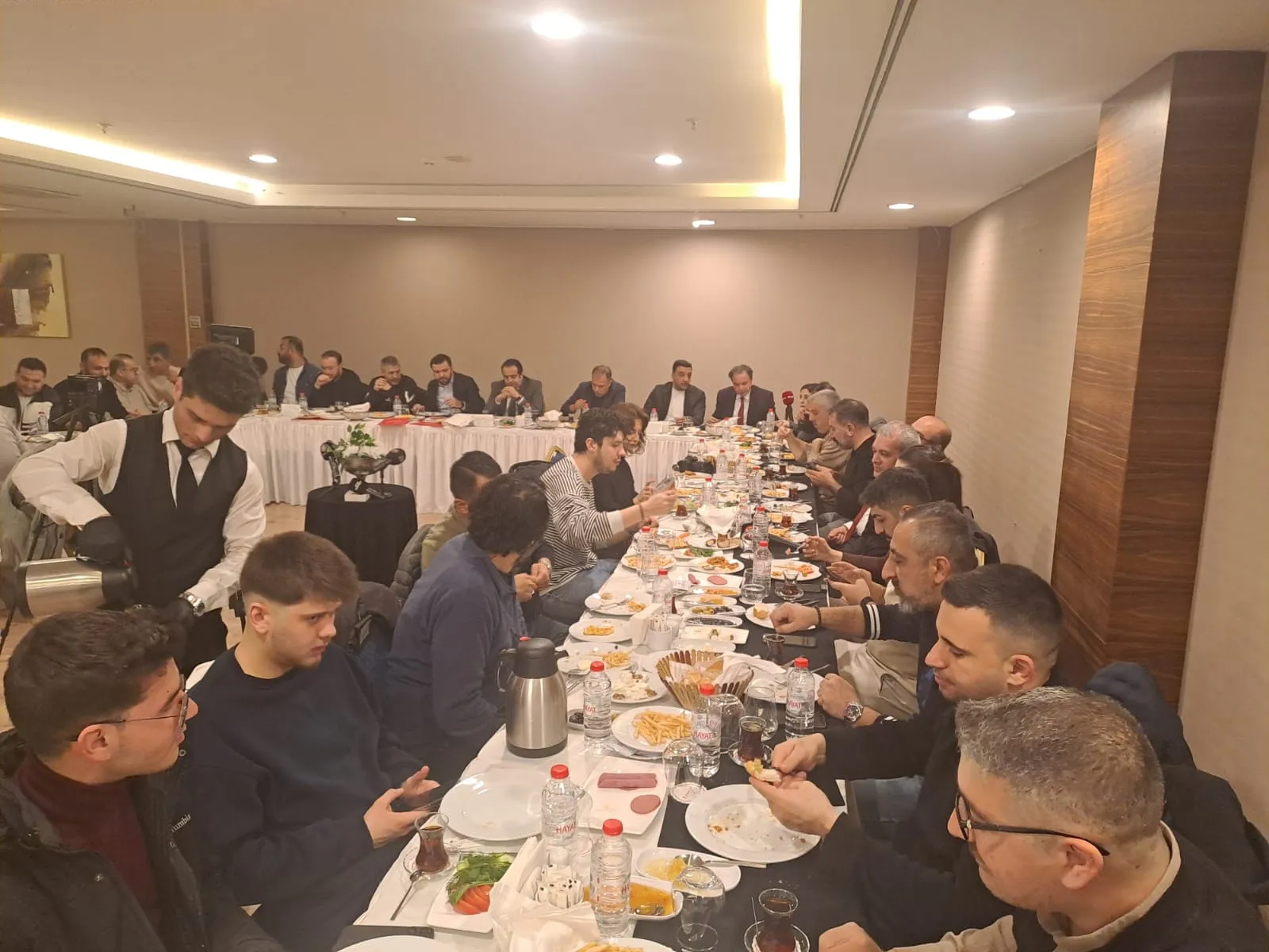 ELAZIĞSPOR GAZETECİLER İLE KAHVALTIDA BULUŞTU