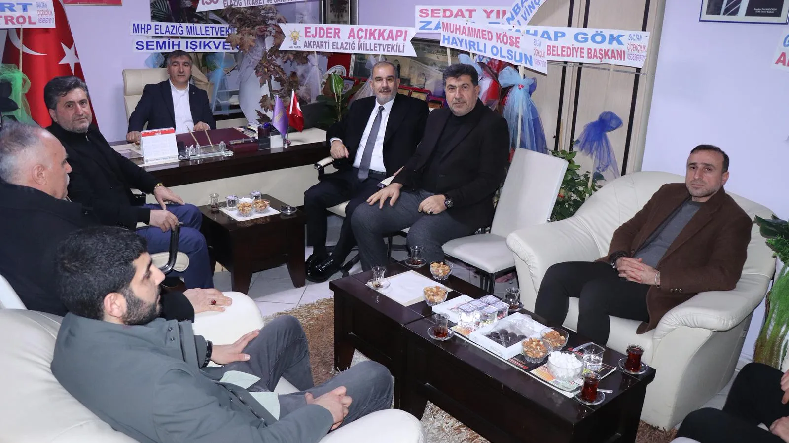 Manşet: BAŞKAN ALAN'DAN KİAD'A HAYIRLI OLSUN ZİYARETİ