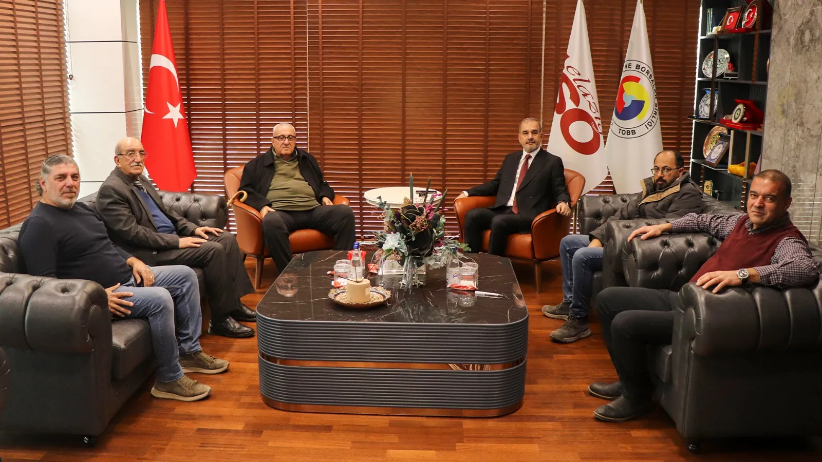 Manşet: EHL-İ BEYT CEMEVİ’NDEN ELAZIĞ TSO’YA ANLAMLI ZİYARET