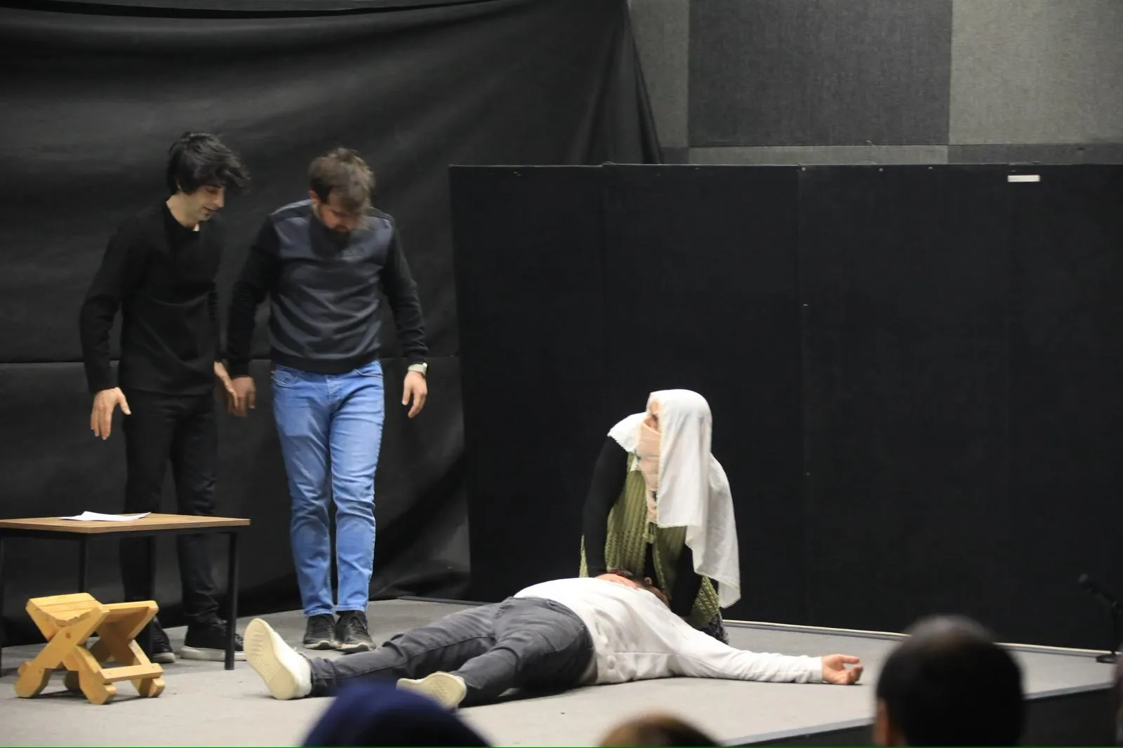 ELAZIĞ BELEDİYESİ RAMAZAN ETKİNLİKLERİNDE, “FAZİLET TEYZE” İSİMLİ GÖSTERİ SAHNE ALDI.