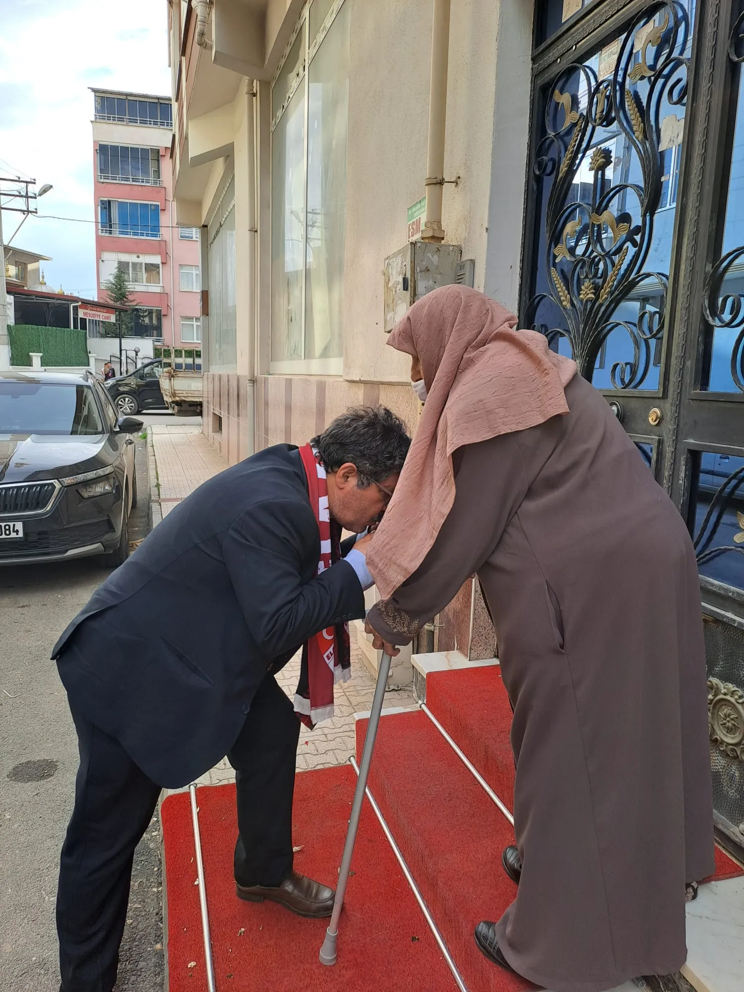 DOST PARTİ ELAZIĞ İL BAŞKANI ANNELER GÜNÜ MESAJI