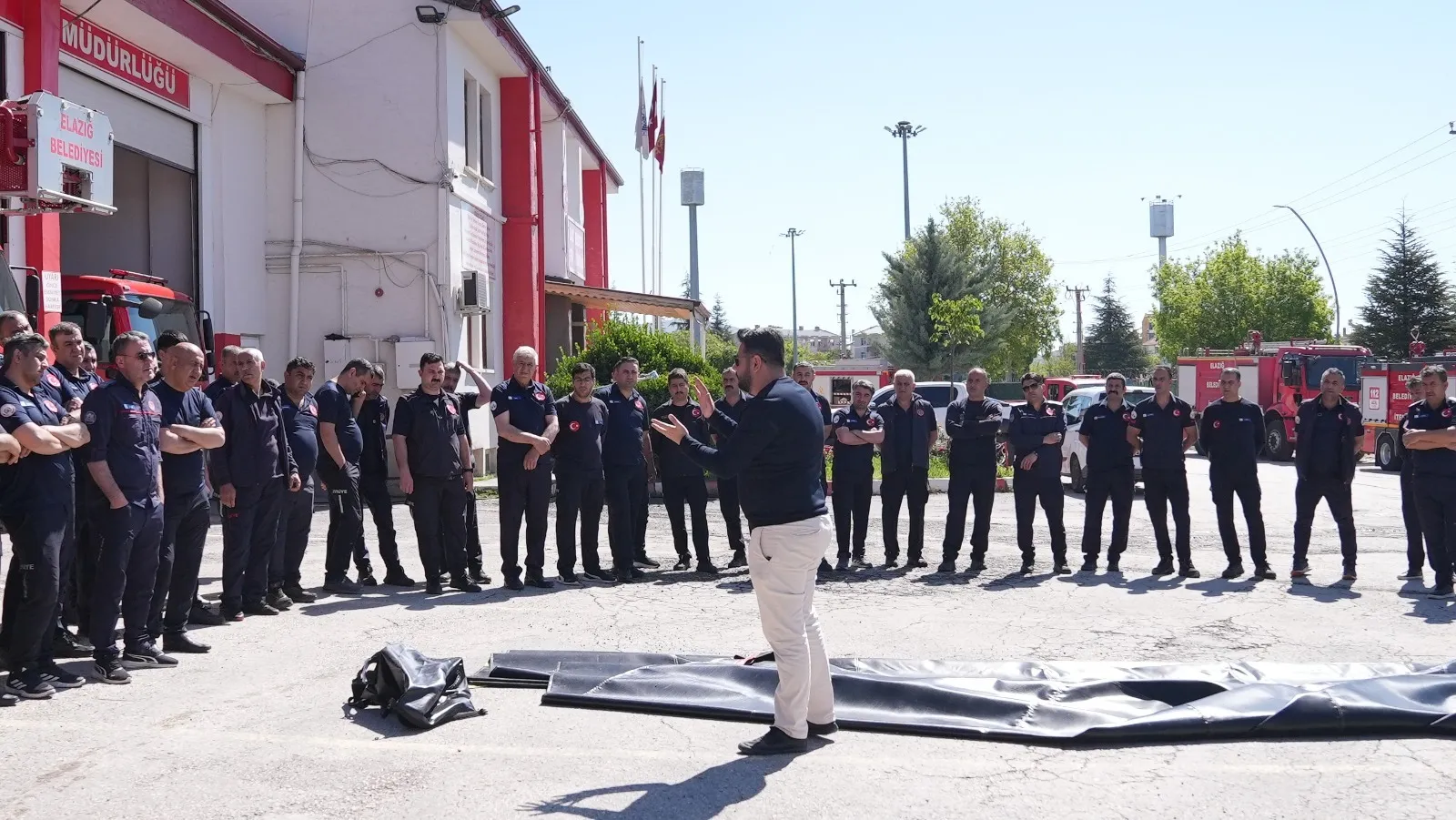 Manşet: ELAZIĞ İTFAİYESİ YAZ MEVSİMİNDE YANGINLARA KARŞI TEYAKKUZDA