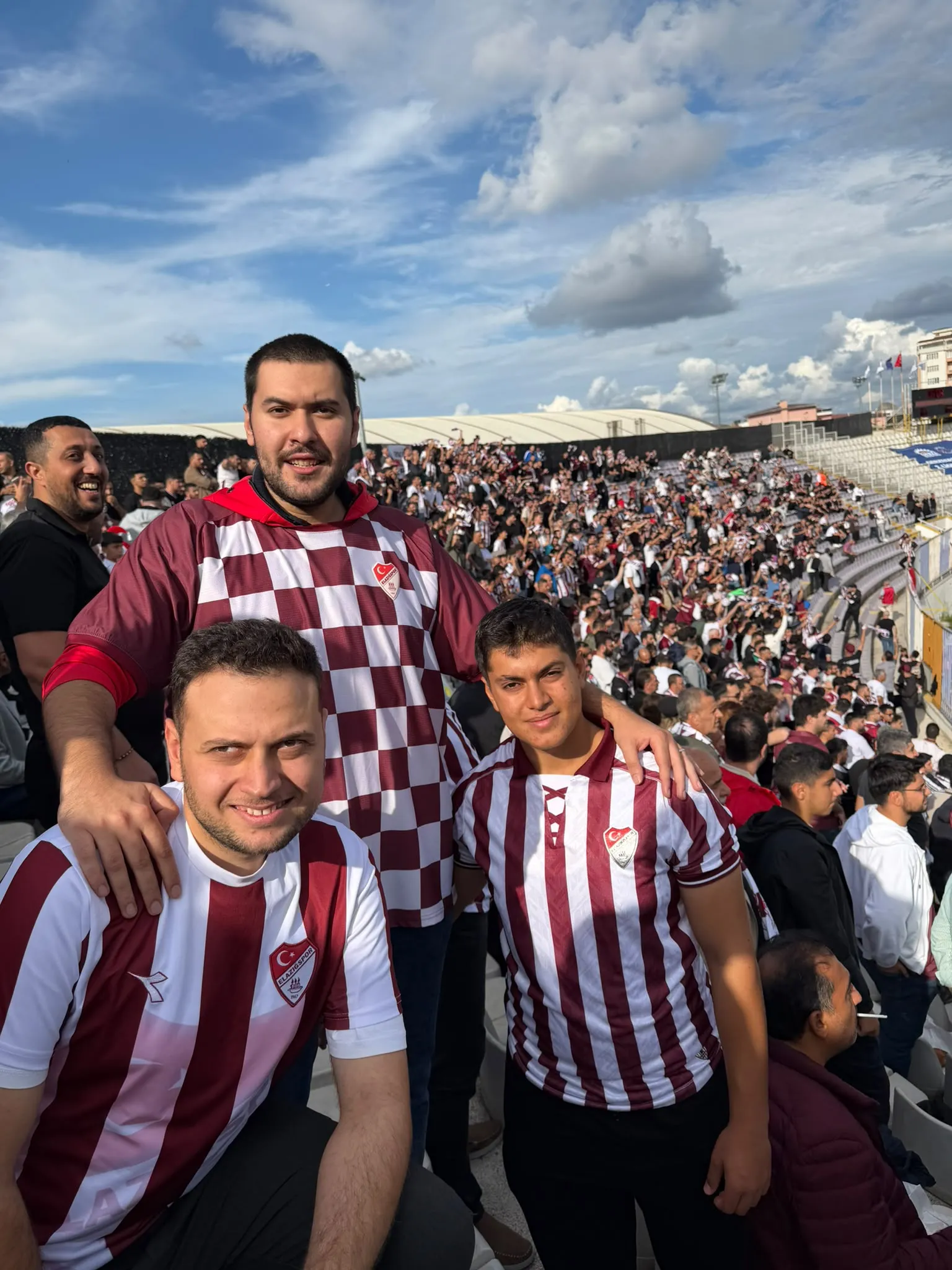 Trend Haber: ELAZIĞSPOR GEBZE DEPLASMANIN DA PUAN ARIYOR..