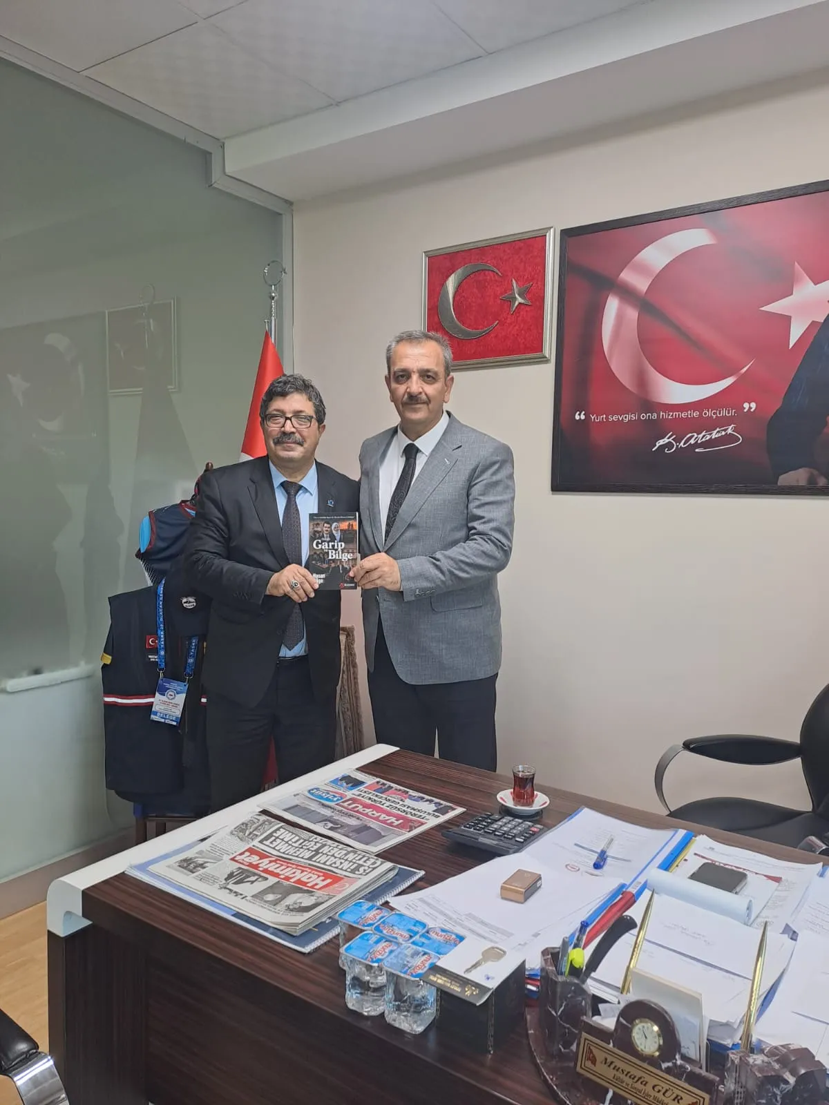 Manşet: BİLGE MEDYA 23’TEN MUSTAFA GÜR’E HAYIRLI OLSUN ZİYARETİ