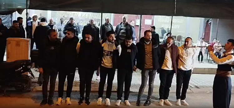 Bizimeller 23’te Ramazan sevinci ve sahur halayı